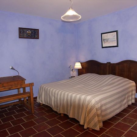 Ll Poulidetto Bed & Breakfast Lioux Exterior foto