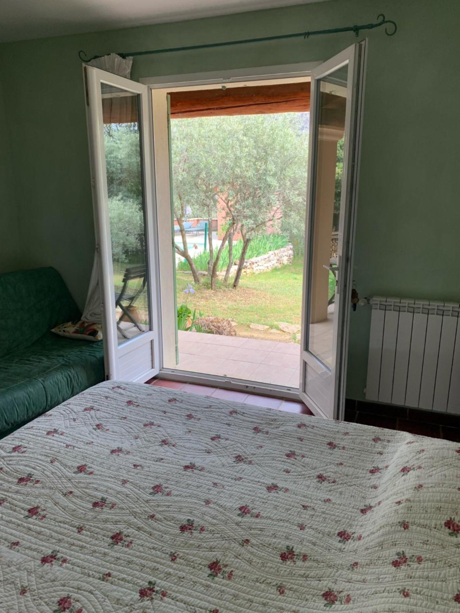 Ll Poulidetto Bed & Breakfast Lioux Exterior foto